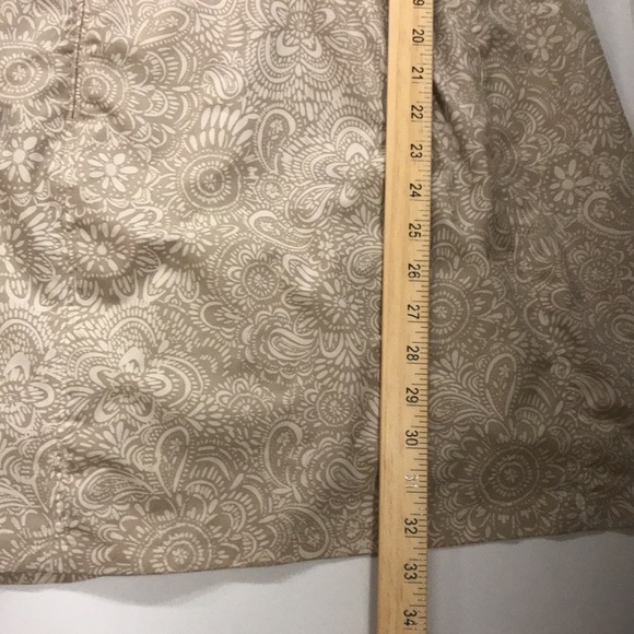 Athleta sundress sleeveless vneck knee length size 2 side zipper tan and cream - Picture 14 of 14